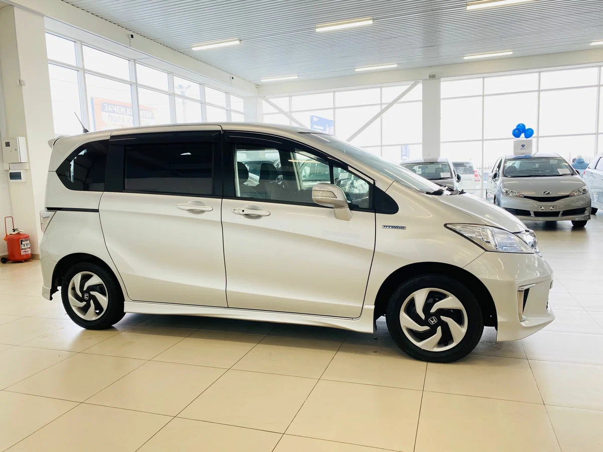Honda Freed 2014